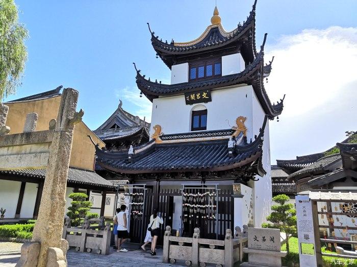 虫虫助手下载